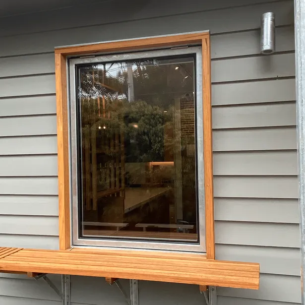 Shoreham Beach House project images